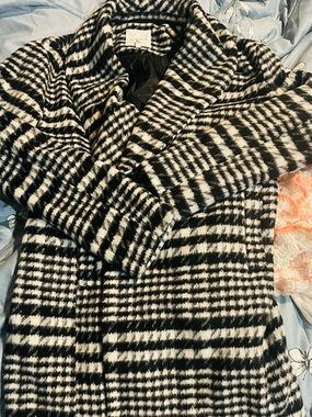 Avec Les Filles Black and White Patterned Coat